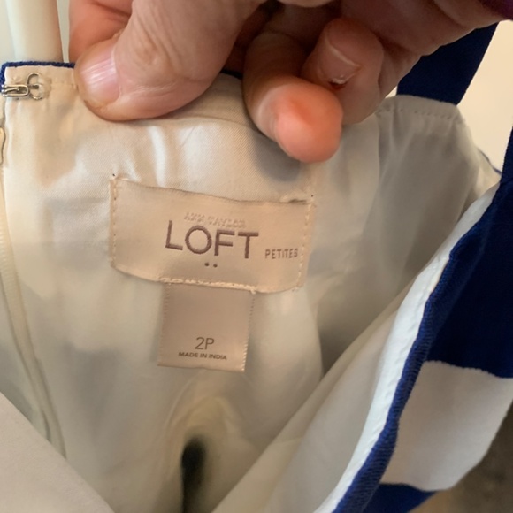 Loft  petites fully lined linen snd rayon blend dress. Worn‎ about 3x - Picture 2 of 2